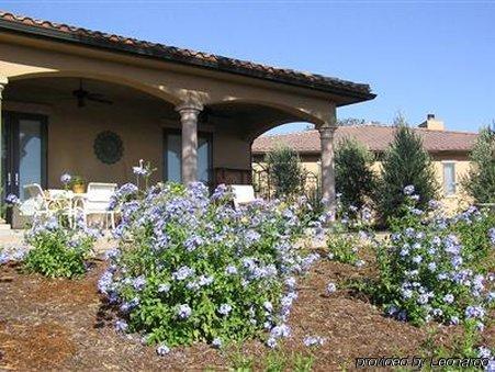 Alta Cresta Orchard & Inn 佩索罗伯斯 外观 照片